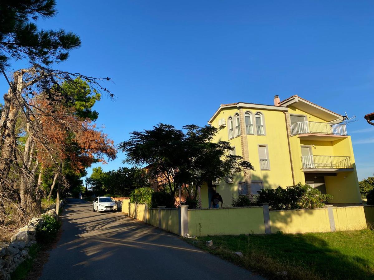Villa Mena ヴィル エクステリア 写真